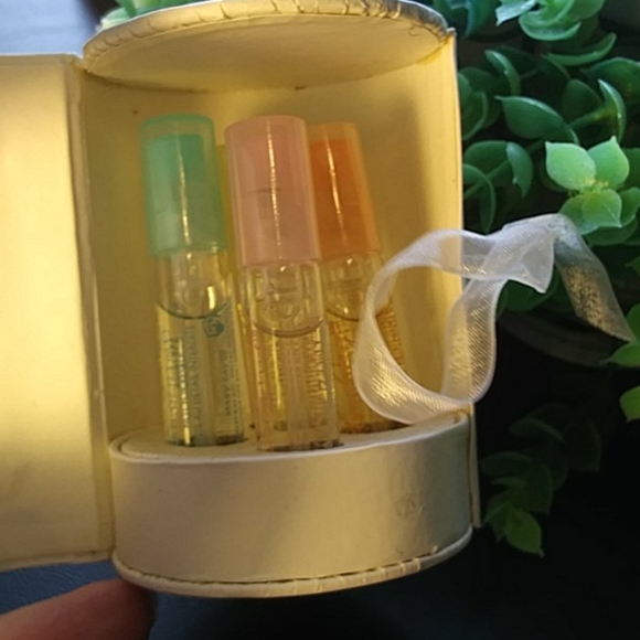 Mary Kay Private Spa Collection fragrance - Picture 4 of 5